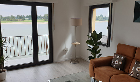 Neuss-Grimlinghausen Direct location on the Rhine with panoramic views