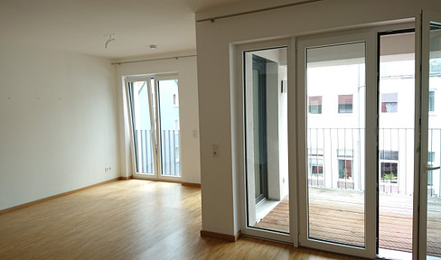 Newly built 2-room apartment with a high standard of finish and 2 balconies.