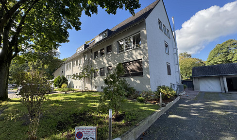 Quiet living, conveniently located near the city in Ge-Buer, with a balcony, terrace, and garden.