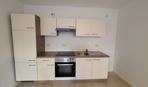 East quarter prime location! 2-room apartment, near Dt. Theater BG Sout. App.2 E3