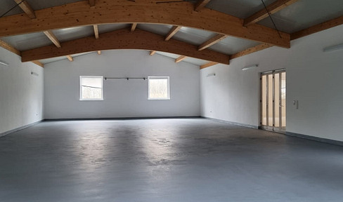 Commercial hall with office near Dingolfing ( BMW )