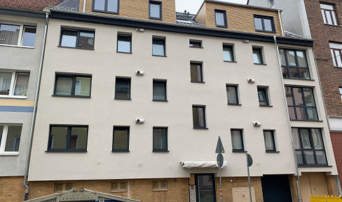 Neubau-gehobene 2-Zimmer Dachgeschosswohnung in Hainholz möbliert