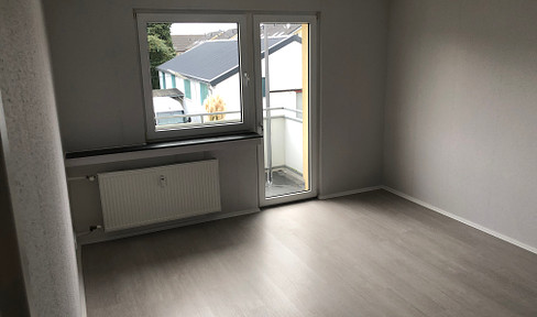 3 room apartment near train station