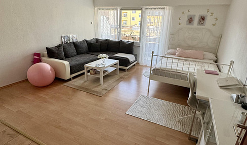 Ruhiges Apartment mit Südbalkon