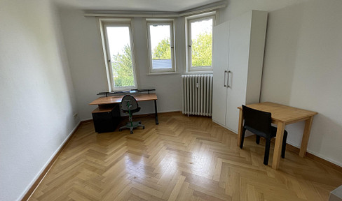 Ostviertel, An der Schillerwiese, Helles 1-Zimmer-Appartement, Teilmöbliert, 525€ warm, H52 E3