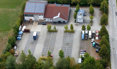 Production hall with offices and warehouse in best suburban location, divisible from 300m².