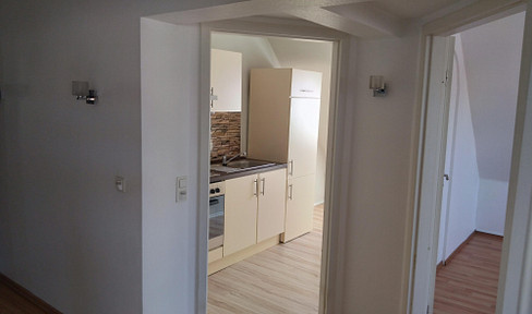 Courtagefrei: Schöne 2 Zimmer Wohnung Stelingen