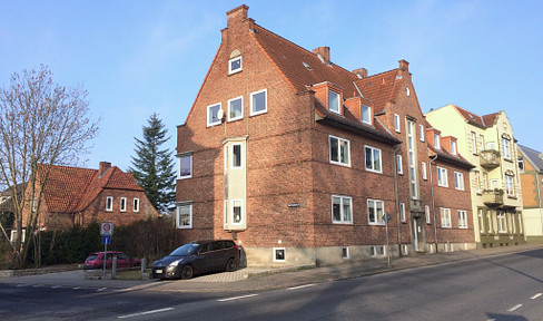 Ground floor apartment with small garden