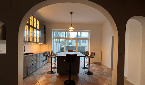 180 m² sanierte Altbauwohnung