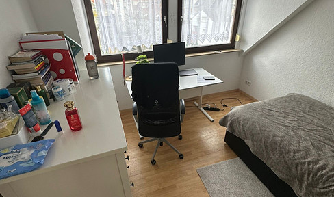 Furnished room for rent in 2-room apartment in Ludwighafen - from 01.07. or 01.08.