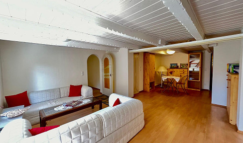 *SPECIAL PRICE* Attractive 6-room apartment with conservatory and terraces in Nuremberg (FREE OF PROVISION)