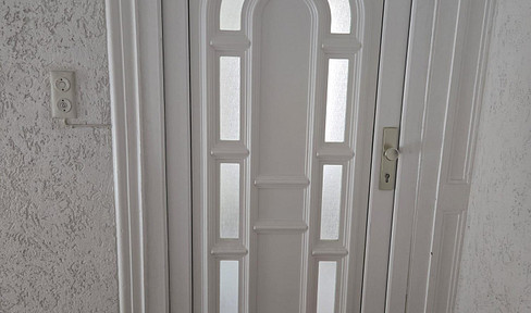 Bright, renovated 2-room apartment in the attic, located in the city center.