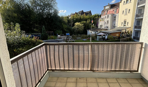 NEU renoviertes Appartement mit großem Balkon und EBK