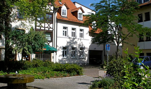 Apartment Neustadt/W., idyllic old town location, 98 m², suitable for 1-2 persons as of 01.09.2024