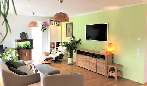 Spacious 4-room suite in the city center - KFW55 & suitable for shared apartments