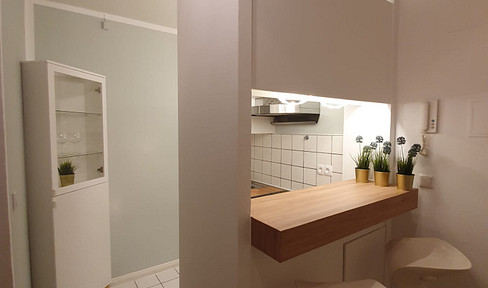 Attraktives 1Zi.-City Apartment Nähe Münchner Freiheit mit Loggia und Pool!