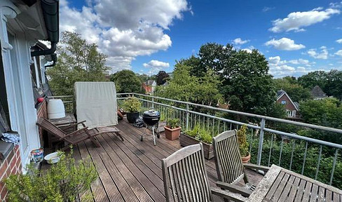 Old building jewel: Over 200 sqm in a top location