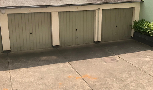 Garage / parking space