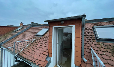 Dachgeschosswohnung mit Balkon und Blick über Zwickau
