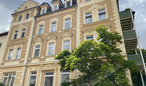 Schöne ETW im sanierten Objekt mit Terrasse, Küche und Stellplatz