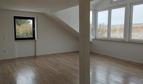 4-Zimmer Wohnung mit Dachterrasse und eigenem Eingang