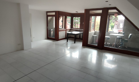 Hochwertige 3-Zimmer; Hochwertig und offen gestaltet; Erstbezug nach Renovierung