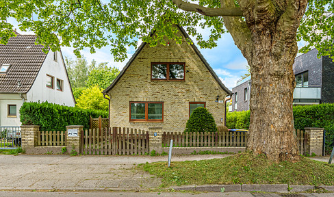 Einfamilienhaus mit viel Potential in ruhiger Lage von Hamburg Wandsbek