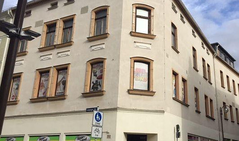 rented commercial building in the center of Glauchau