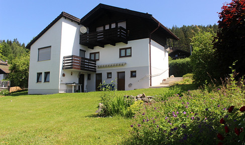 Günstiges Einfamilienhaus mit viel Sonne, Ausblick und Garten
