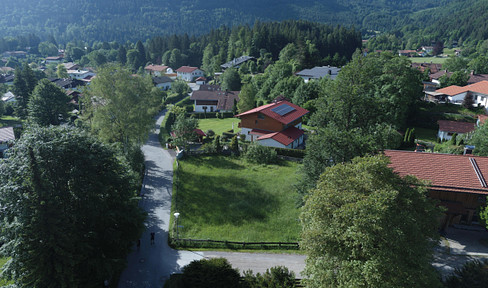 Building plot for detached house - building gap