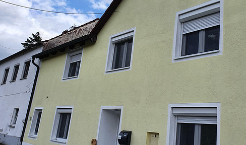 Wunderschöne und idyllisches Einfamilienhaus