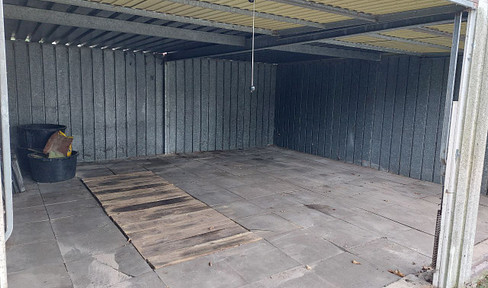 Double garage in Hude North with pit and electricity, dry
