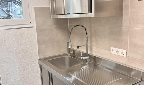 (103-02) small apartment near the center (suitable for one person)