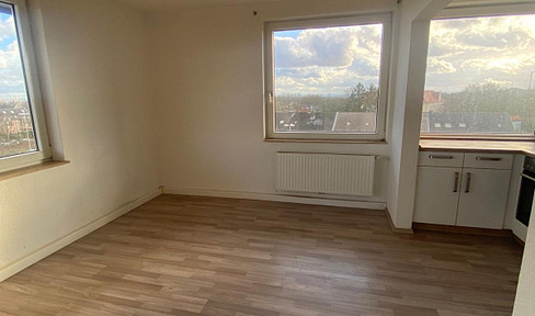 Lovingly renovated 3-room apartment in the middle of Gladbeck - with a fantastic view!