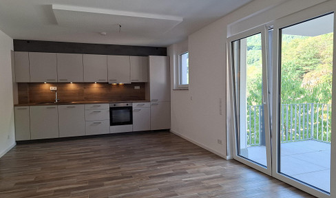 3-room apartment with a separate entrance, fitted kitchen, and a spacious balcony with a great view.