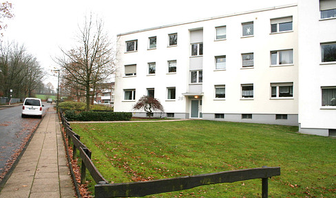 Erdgeschosswohnung inkl. Küche, neues Bad, unweit der Universität