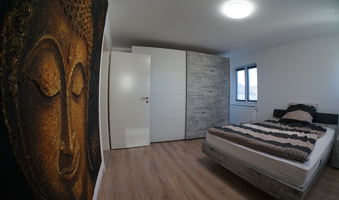 East meets West - Buddha Chalet in Riedlhütte mit Blick auf den Nationalpark Bayrischer Wald