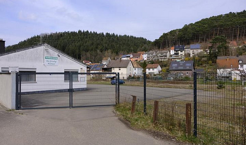 66976 best connection: 500 -2000sqm for trade / agriculture / forestry / timber trade / warehouse