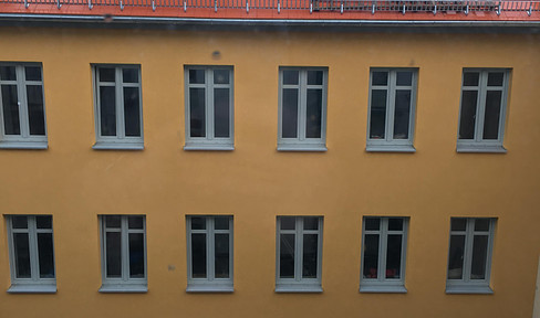 Wunderschöne 1 Raum-Wohnung mit Balkon in Alt- Lindenau