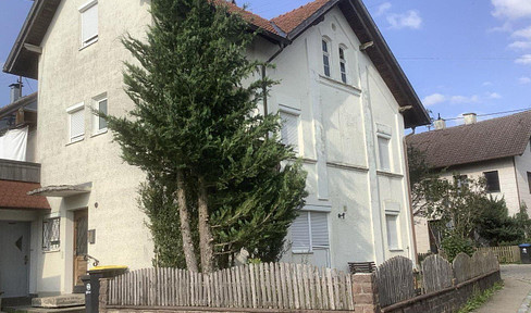 (Einfamilienhaus) - Doppelhaushälfte und Garage