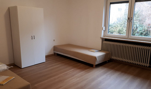 To let as furnished accommodation for fitters, shared flat, guest house!