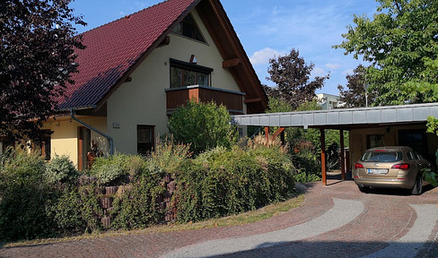 Charming architect-designed house with heat pump +++commission-free+++