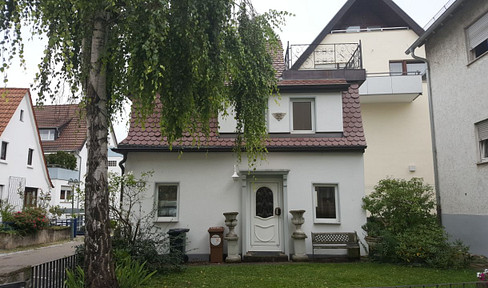 Besonderes Häuschen im alten Kern in Zuffenhausen