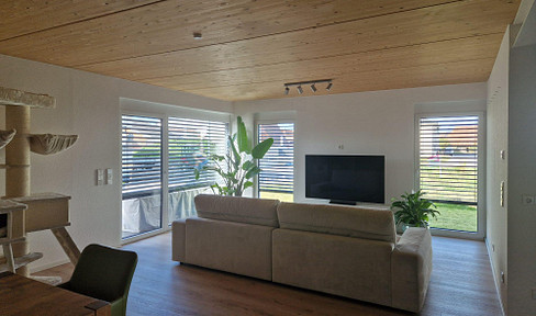 Neubau 2023: Barrierefreie Gartenwohnung mit KfW 55 Standard