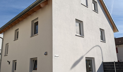 Detached house near the Saturn Arena.