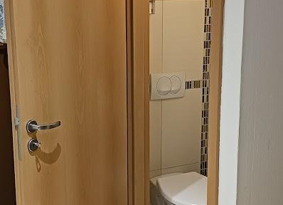 Cozy mid-terrace house with 2 rooms and EBK