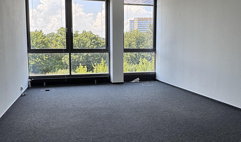 MARIENBORN: Bright, spacious individual office space with excellent transport links.