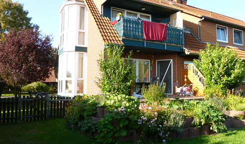 Neustadt OT Niedernstöcken - Beautiful bright 3-room apartment with a view of the countryside