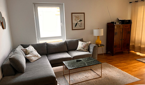 Furnished 2-room apartment for rent in the Waldfriedhof district, for a limited time.