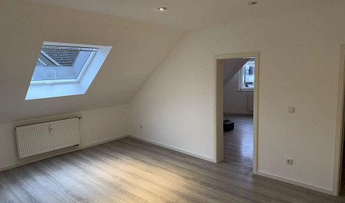 For sale by owner: Renovated 2-room apartment | Oberhausen-Sterkrade | 50m² | Available immediately.